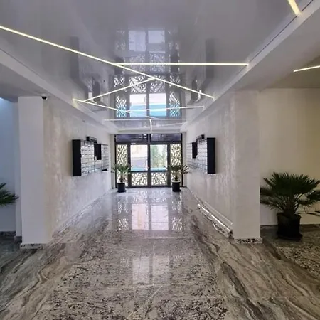 509 B2 Almar Luxury Residence-Renting Apartments & Free Pool Navodari