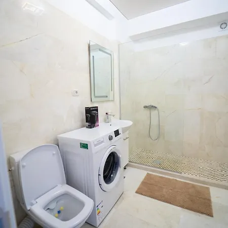 Apartment 509 B2 Almar Luxury Residence-Renting Apartments & Free Pool