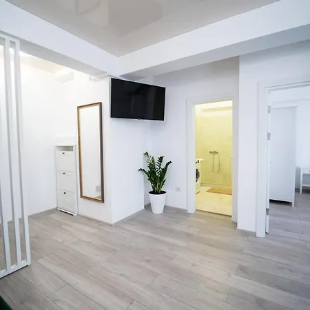 Apartmán 509 B2 Almar Luxury Residence-renting & Free Pool