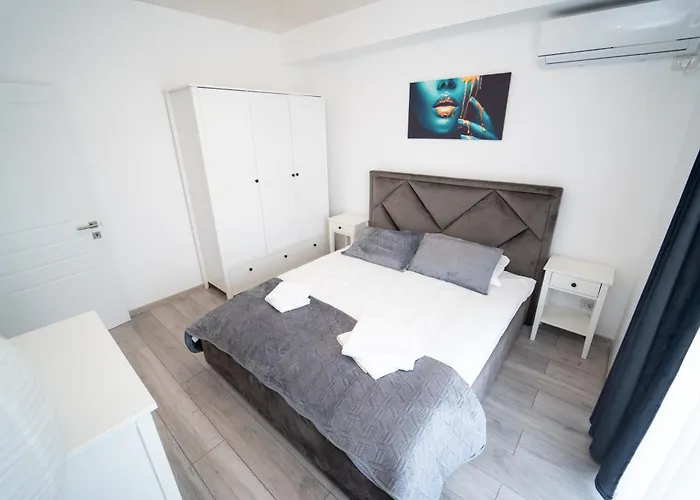 509 B2 Almar Luxury Residence-renting & Free Pool Apartman